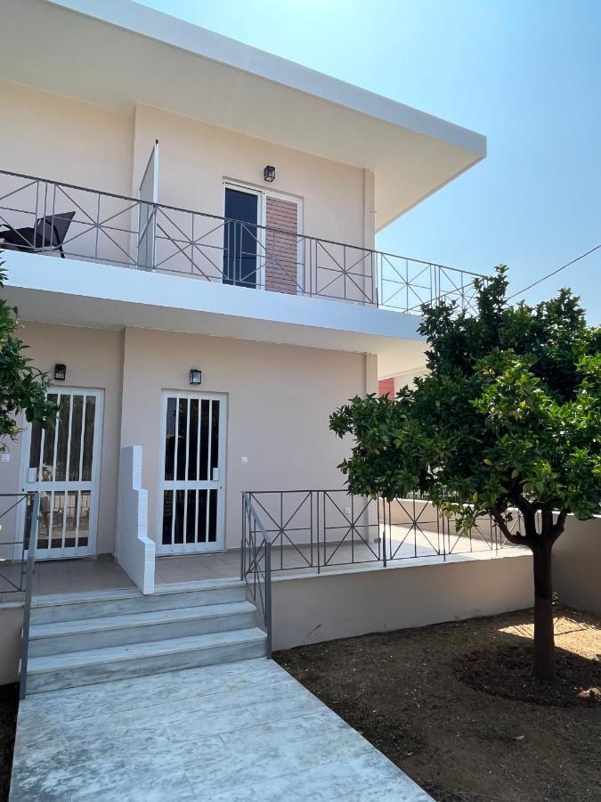 Koulouras Apartments Nikolaíika Exterior foto
